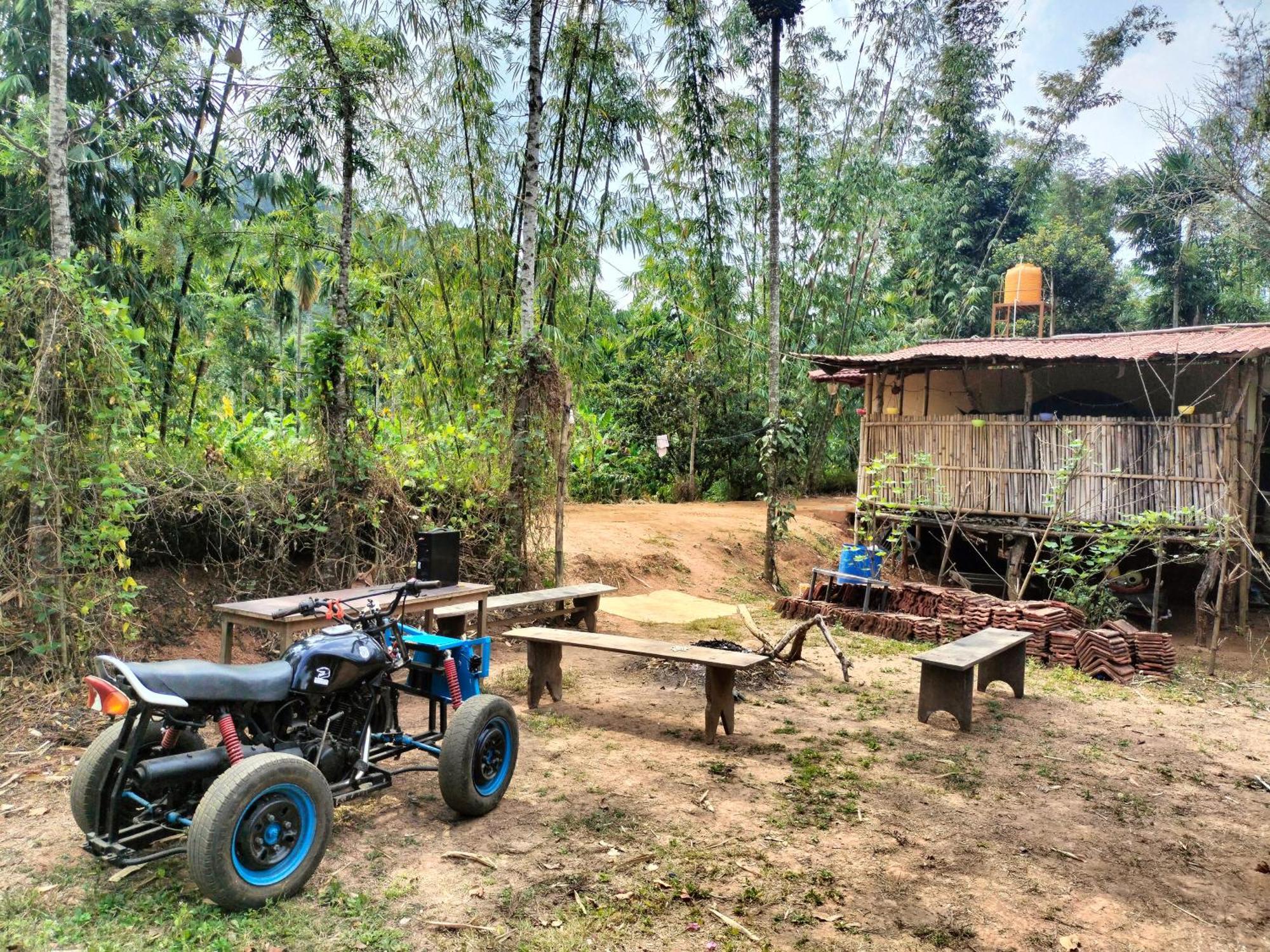 Vila Sambrama Wood House Madikeri Exteriér fotografie